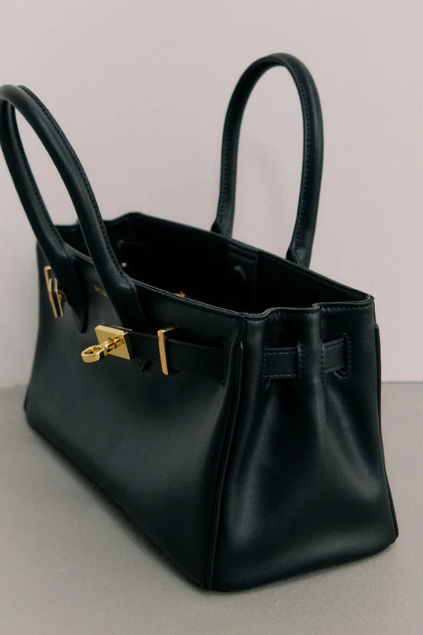 Austenne Bag Black by Reh Studios – genuine leather shoulder bag with structured silhouette and adjustable strap for everyday styling.