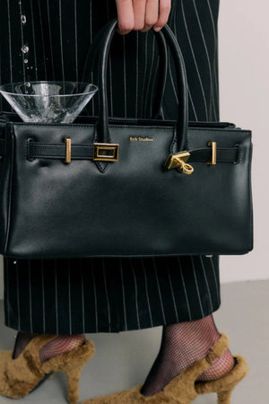 Austenne Bag Black by Reh Studios – genuine leather shoulder bag with structured silhouette and adjustable strap for everyday styling.