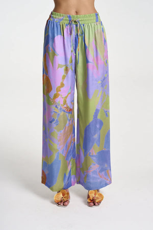 Wide Leg Pant – Bananas by Summi Summi, a flowy printed pant with drawstring waist. Perfect for summer lounging or beach days.