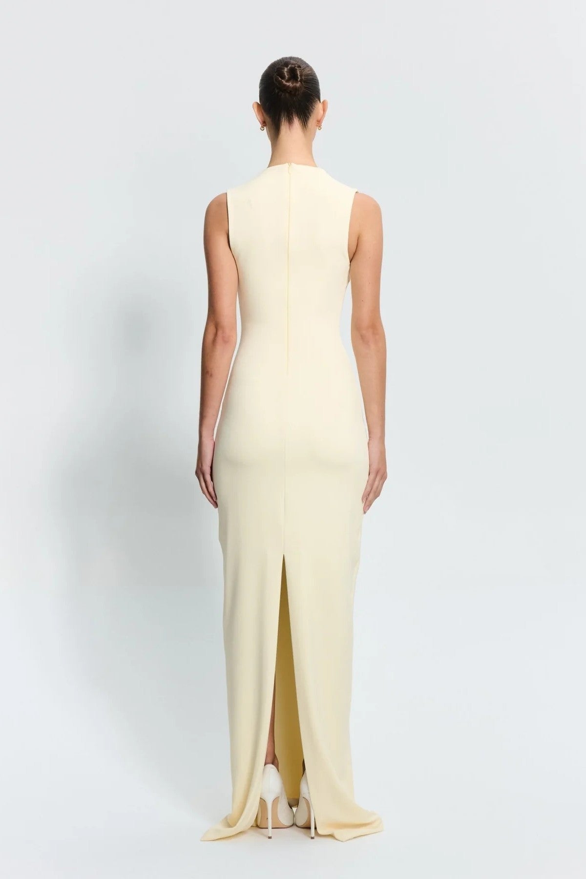 Bloom Gown in Lemon by Effie Kats – sculpted neckline and fitted silhouette in stretch crepe, perfect for modern garden or evening events.