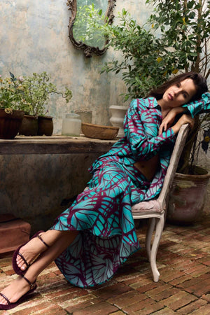 Boss Long Sleeve Jade Butterfly by Summi Summi – printed long sleeve shirt in signature butterfly print with relaxed fit.
