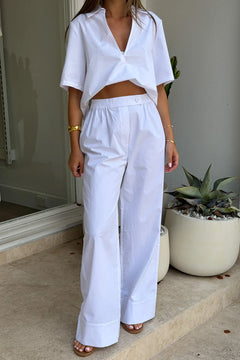 Boston Short Sleeve Shirt White by Sneaky Link – a lightweight cotton poplin shirt with V neckline. Perfect for summer styling.