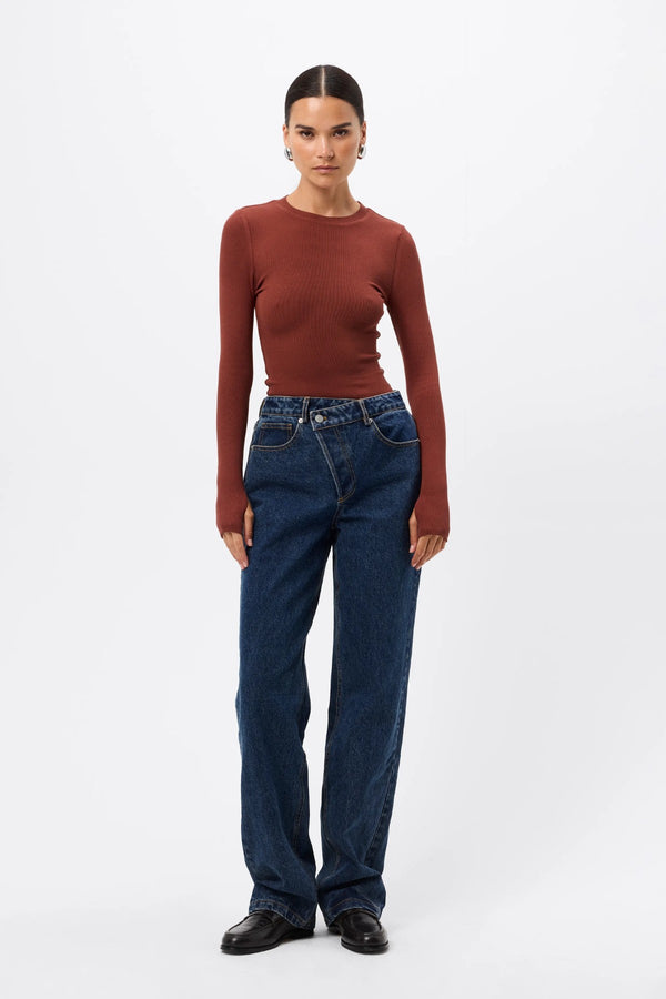 Brooklyn Top Rust by Mossman - ribbed jersey top with thumbhole sleeves and fitted shape, designed for elevated everyday styling.