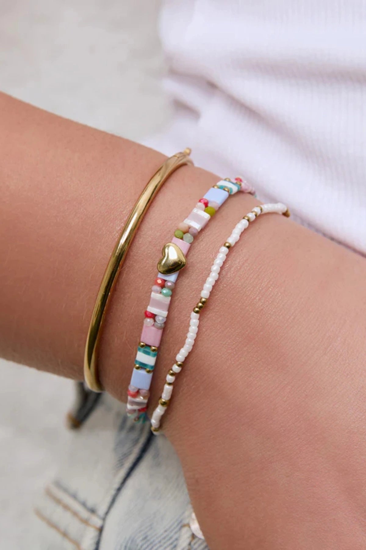 Cami Bracelet Candy by Arms of Eve, playful double-banded design with colourful Miyuki beads and heart charm for a sweet summer touch.