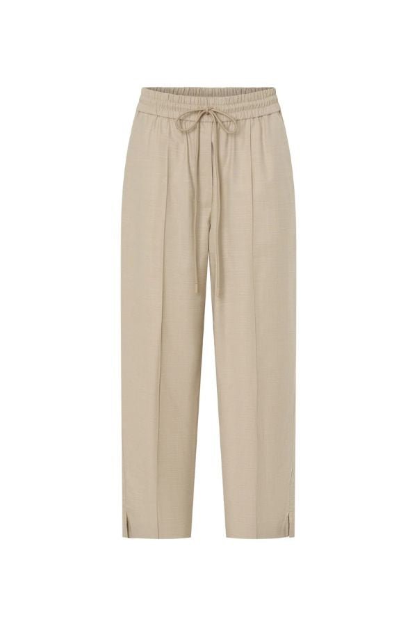 Vector Crop Pant in Oat Melange by Camilla and Marc, cropped suiting pants with elastic waistband, pintuck detail, and slanted pockets.