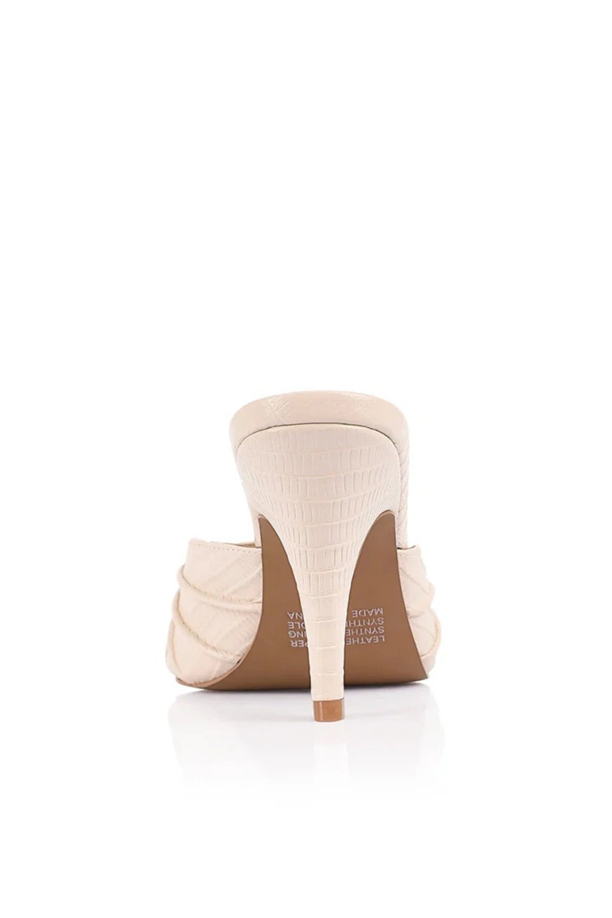 Carrie Mule by Lana Wilkinson, ivory lizard-embossed leather heel with gathered pleats and pointed toe. Perfect for sleek styling.