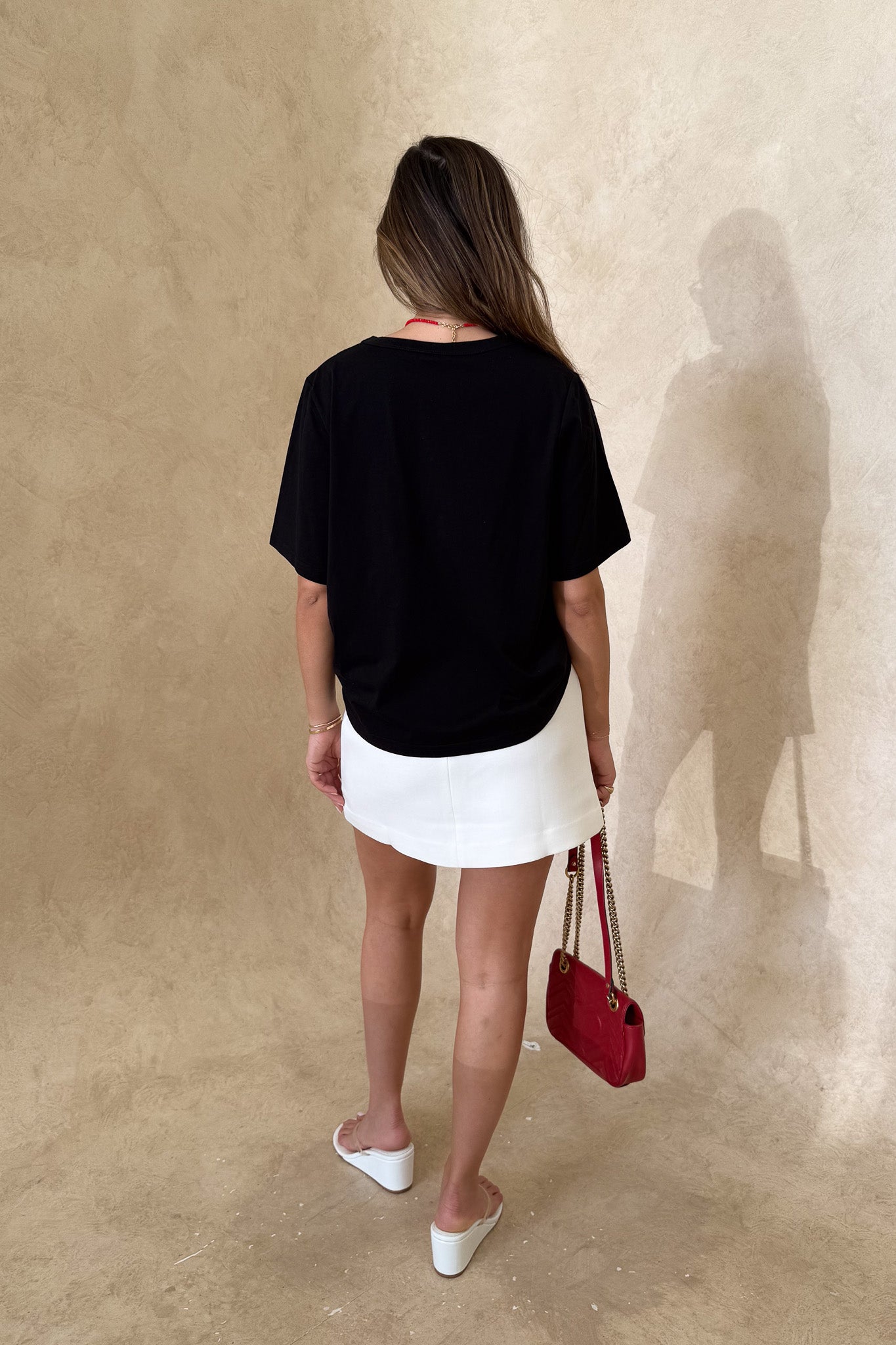 Carter V Neck Tee Black — Tees | Girls with Gems