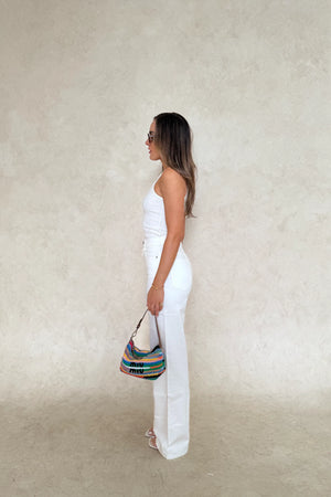 Celine Jeans White by Sneaky Link – a high-stretch denim with flattering fit and clean finish. Perfect for everyday styling.