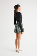 Chico Short Print by Pfeiffer, relaxed shorts with elastic waist and soft fabric. Perfect for casual days or laid back styling.