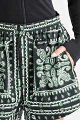 Chico Short Print by Pfeiffer, relaxed shorts with elastic waist and soft fabric. Perfect for casual days or laid back styling.