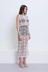 Chloe Skirt With Underlayer Powder by Pfeiffer – high waisted monochrome crochet midi skirt with underlayer and invisible side zip.
