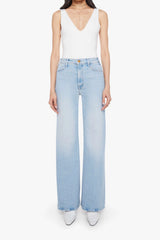 Complete 360 Jeans by MOTHER – high-rise wide leg jeans in light blue stretch denim. Perfect for vintage-inspired styling.