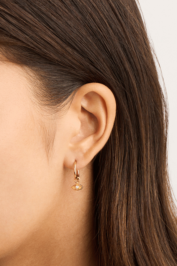 By Charlotte | 18k Gold Vermeil I am Protected Hoops | Girls With Gems