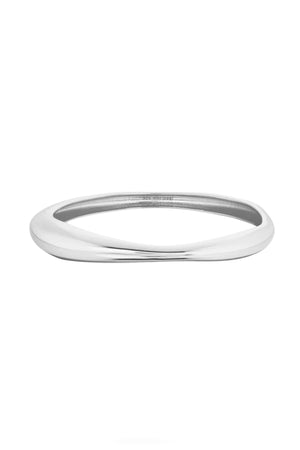 Cristabel Bangle by Avant Studio, an elegant 925 sterling silver oval bangle with minimalist 5mm band. Ideal for daily wear.