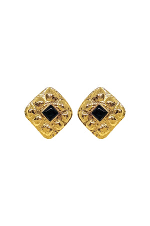 Daphne Earrings Gold by Mountain and Moon – hammered gold earrings with Black Onyx gemstone and sculptural silhouette.