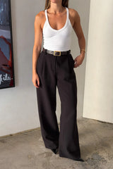 Emery Suit Pant Black by Sneaky Link – tailored pants with slight stretch and structured fit. Perfect for polished everyday styling.