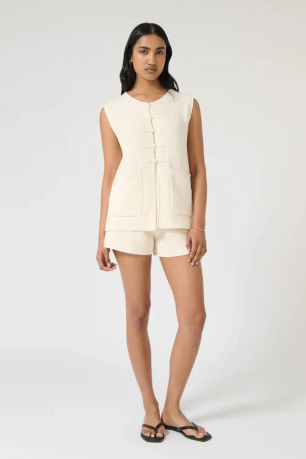 Helena Shorts – Ivory by Onte, mini crochet-knit shorts with stretch waist. Perfect for sunny days or matching with the Helena Gilet.