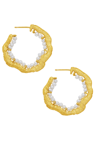 Hibiscus Earrings by Amber Sceats – gold plated earrings with pearl detail. Perfect for elegant event styling.