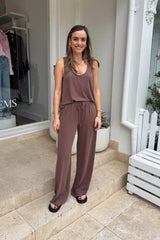 Hunter Tank Top Chocolate Brown by Sneaky Link – a relaxed tank with scoop neckline and soft drape. Perfect for effortless styling.