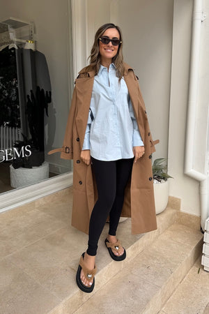 Neoprene Legging by Commando, form-fitting high-rise neoprene leggings with smoothing waistband and light compression, perfect for sleek, supportive everyday wear.