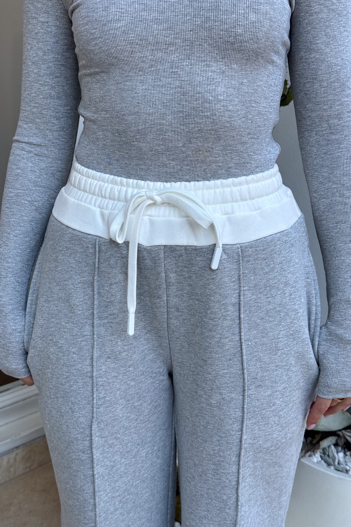 Terry Sweat Pant Grey by Sneaky Link, wide-leg cotton pant with contrast waistband and seam detail for elevated, off-duty comfort.