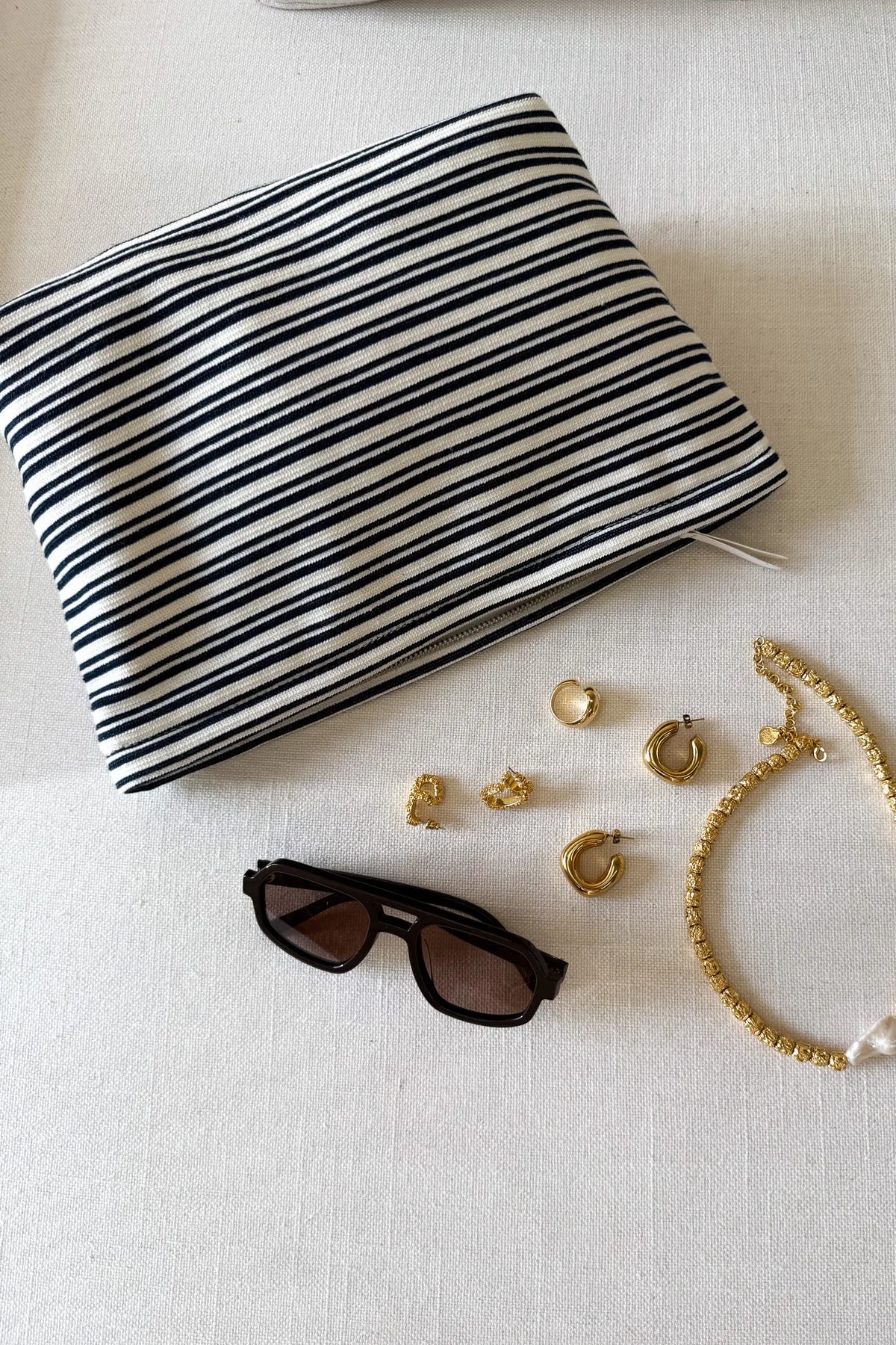 Jagger Pouch Navy Stripe