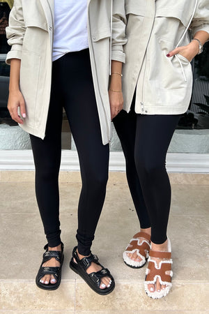 Neoprene Legging by Commando, form-fitting high-rise neoprene leggings with smoothing waistband and light compression, perfect for sleek, supportive everyday wear.