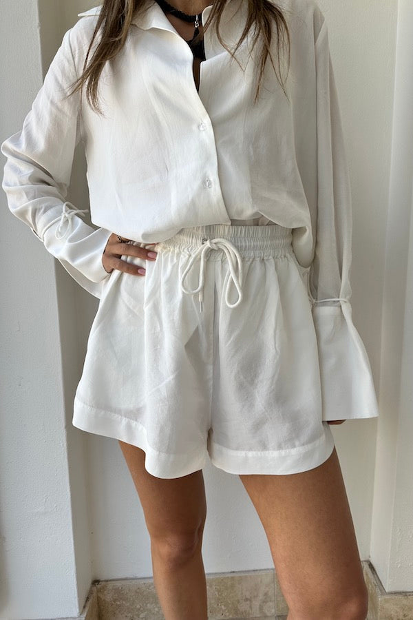Sneaky Link | Shorts White | Girls With Gems