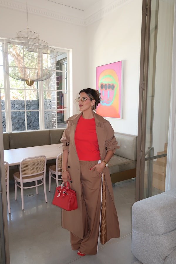 Claudia Baby Tee Red by Sneaky Link – Relaxed cropped tee with soft cotton-spandex blend for all-day comfort. Perfect for trendy casual wear and viral street style.