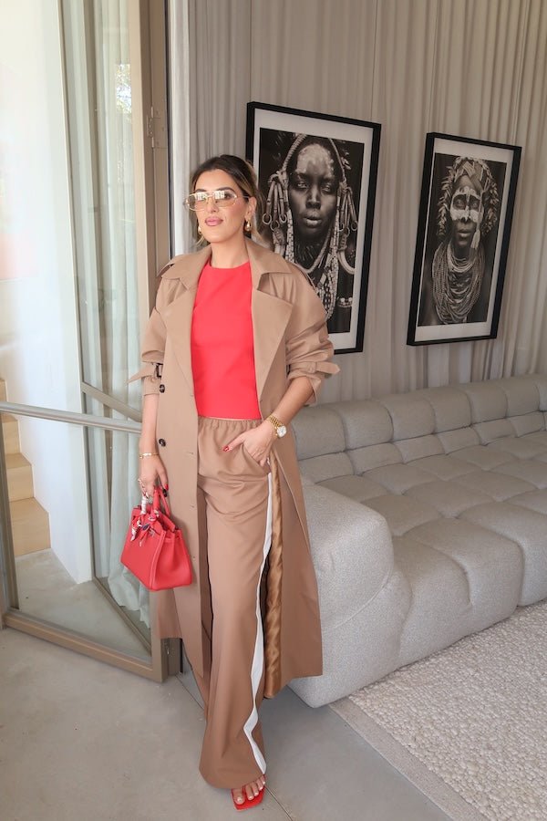 Claudia Baby Tee Red by Sneaky Link – Relaxed cropped tee with soft cotton-spandex blend for all-day comfort. Perfect for trendy casual wear and viral street style.