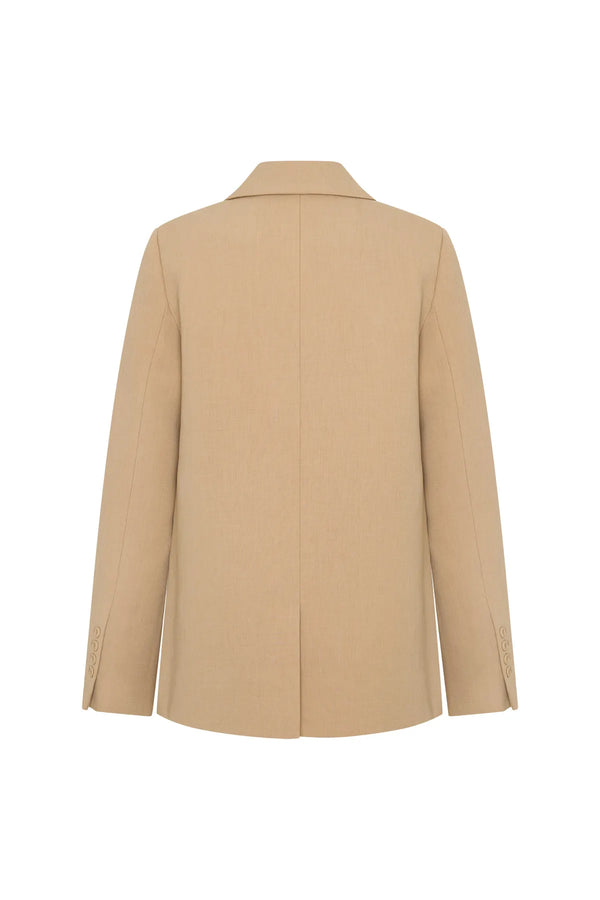 Jaz Hand Blazer Beige by Sneaky Link – a tailored blazer with structured fit and clean lines. Perfect for polished styling.
