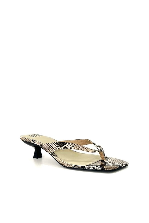 Kitty Heel Snake by Sneaky Link – Trendy 4cm kitten heel with chic snake print. Stylish and comfy, perfect for viral looks and fashion-forward days.