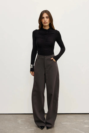 Kelsie Bodysuit Shadow by Bayse – long sleeve fitted bodysuit with centre-front ruching and second-skin fit.