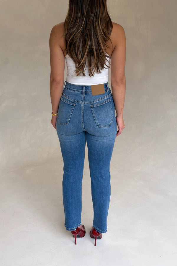 Kennedy Jean Indigo by Sneaky Link – high waisted cropped jeans with stretch denim. Perfect for everyday styling.