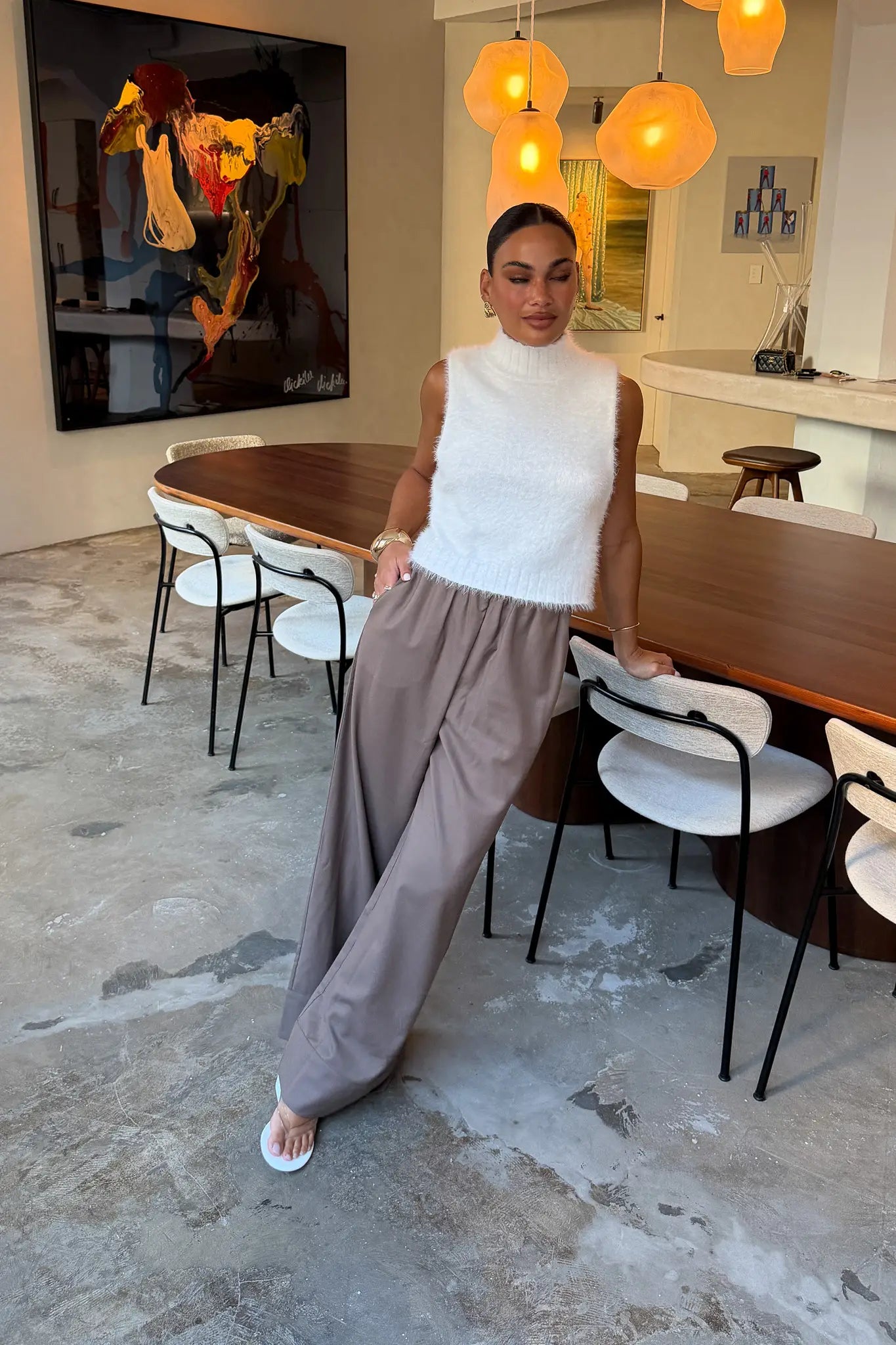 Zoe Relaxed Suit Pant Taupe — Pants | Girls with Gems