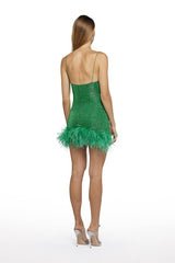 Lumiere Plumage Mini Dress Emerald Green by Oséree – A sophisticated, trendy mini adorned with real ostrich feathers, perfect for elegant evenings and standout events.