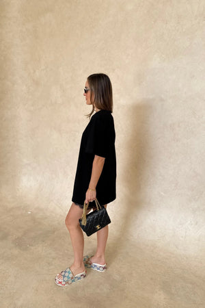 Lia Tee Black by Sneaky Link – Oversized 100% cotton boxy tee with short sleeves, perfect for layering or casual styling with denim.