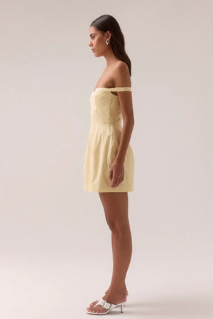 Lure Mini Dress Lemonade by Sovere, off-shoulder mini with contrast bust cups and shirred sides, perfect for summer days or evenings.