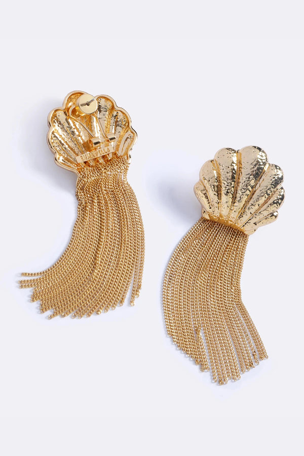 Meet Me In Ibiza Earrings Gold by Emma Pills – 14K gold plated fringe earrings with cascading statement design.