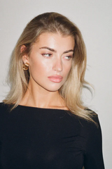 Mini Knot Earrings Gold by Heaven Mayhem – gold knot earrings with sleek design. Perfect for everyday styling.
