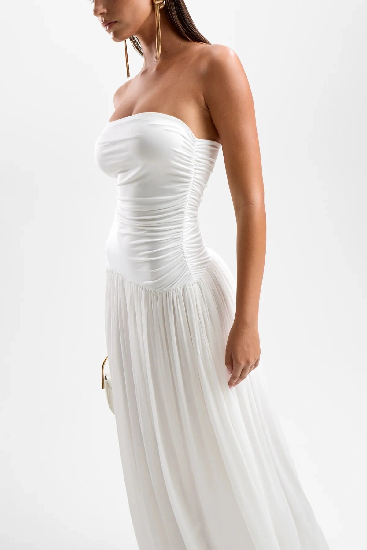 Mode Maxi Dress Pearl by Cin Cin – elegant viscose maxi with drop waist and side ruching, perfect for modern resort or evening wear.
