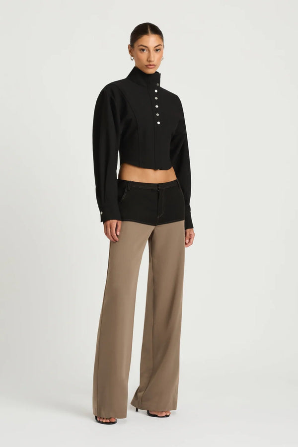 Morgana Shacket Black by Benni - cropped shacket with funnel neck and voluminous sleeves for structured, elevated styling.