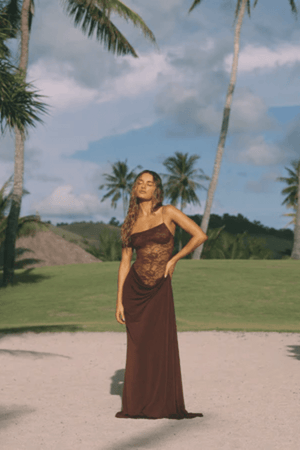 Sloane Dress Espresso by Natalie Rolt – A one-shoulder lace and jersey gown with waterfall split, exuding bold, sophistication.