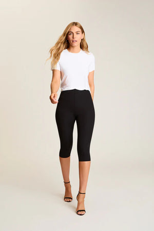 Neoprene Capri Legging by Commando – Italian neoprene capri leggings with smoothing waistband and light compression.