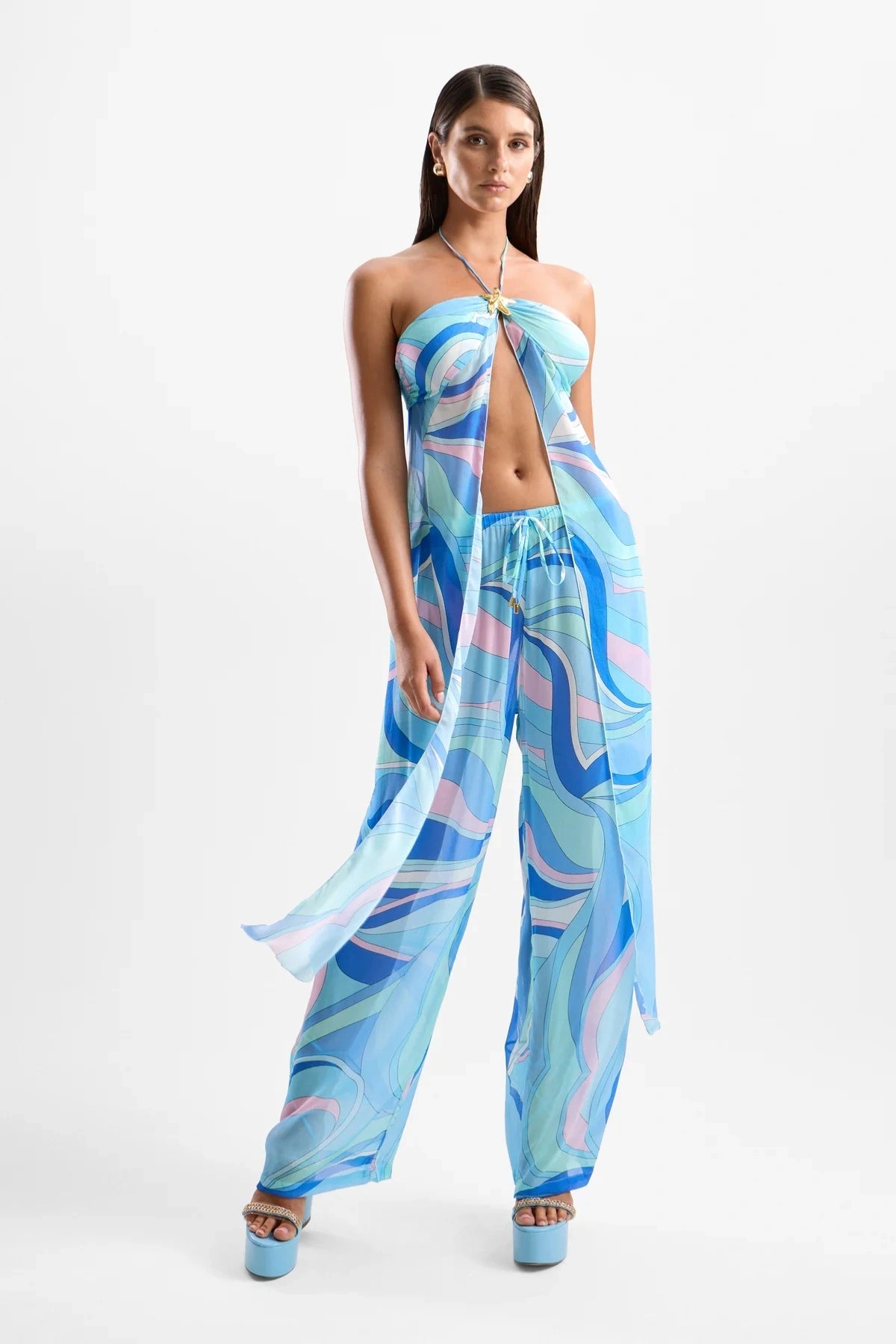 ‘Oasis’ Pants Dolce Blue by Cin Cin – relaxed viscose pants with elasticated waist and beaded drawstrings in a blue swirl print.
