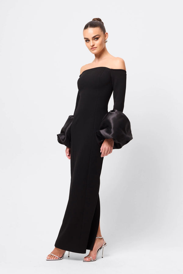 On My Mind Maxi Dress Black by Effie Kats – an off-shoulder maxi with bell sleeves and fitted shape. Perfect for elegant styling.