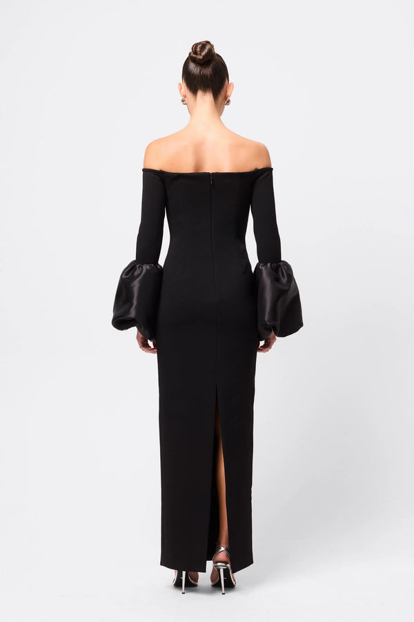 On My Mind Maxi Dress Black by Effie Kats – an off-shoulder maxi with bell sleeves and fitted shape. Perfect for elegant styling.