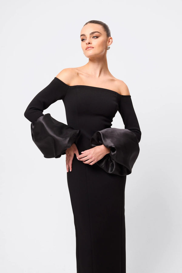 On My Mind Maxi Dress Black by Effie Kats – an off-shoulder maxi with bell sleeves and fitted shape. Perfect for elegant styling.