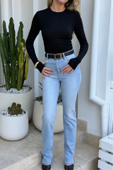 Polly Long Sleeve Top Black by Sneaky Link – a soft slim-fit top with round neckline and stretch. Perfect for everyday layering.