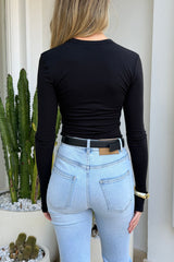 Polly Long Sleeve Top Black by Sneaky Link – a soft slim-fit top with round neckline and stretch. Perfect for everyday layering.